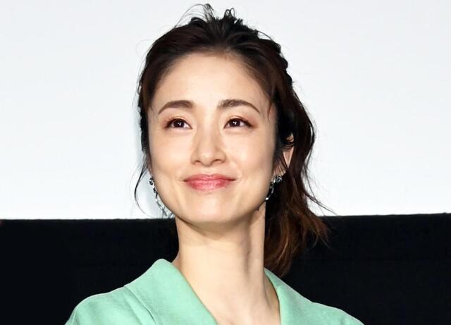 【芸能】上戸彩、睡眠時間「30分、1時間…」　10代の時の超殺人スケジュール告白　高2で単位110時間足りず「無理じゃん」と泣く泣く退学